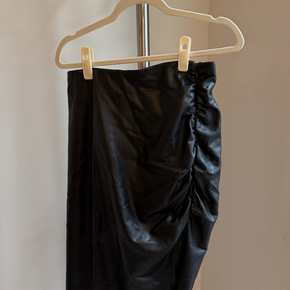 Veronica Beard vegan leather skirt